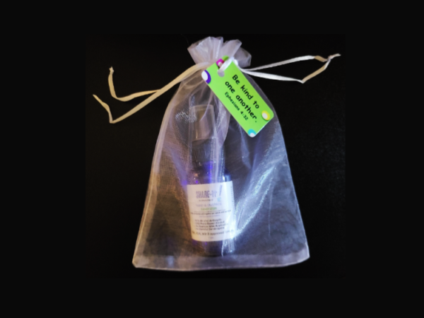Organza Bag with 1 oz Hand Sanitizer with Key Tag